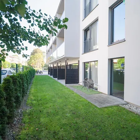 Rosa-modern 29m2 Ac, Netflix, Ps4, Pool, Sauna