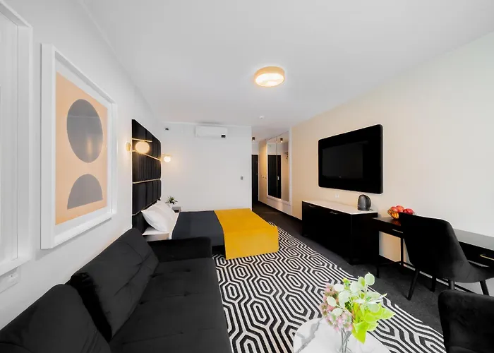 Rosa-modern 29m2 Ac, Netflix, Ps4, Pool, Sauna Appartement