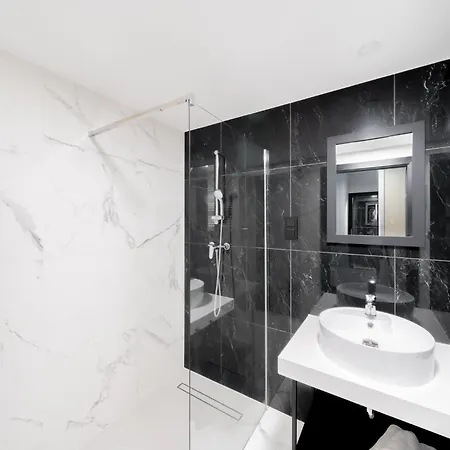 Apartamento Rosa-modern 29m2 Ac, Netflix, Ps4, Pool, Sauna