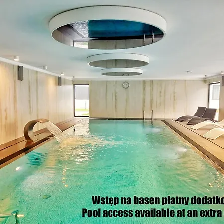 Rosa-modern 29m2 Ac, Netflix, Ps4, Pool, Sauna Kolobřeh