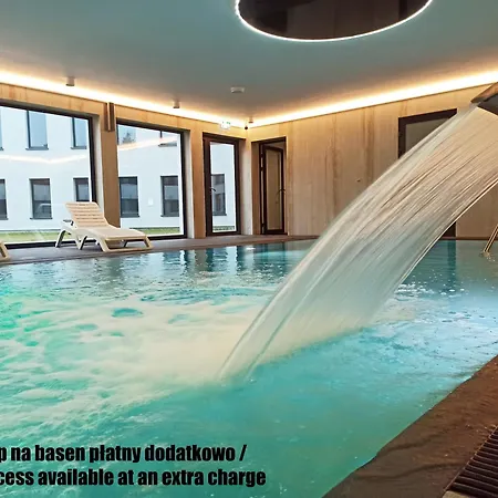 Rosa-modern 29m2 Ac, Netflix, Ps4, Pool, Sauna Apartmán