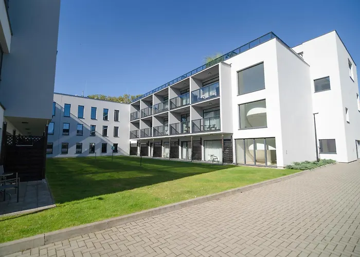 Rosa-modern 29m2 Ac, Netflix, Ps4, Pool, Sauna *